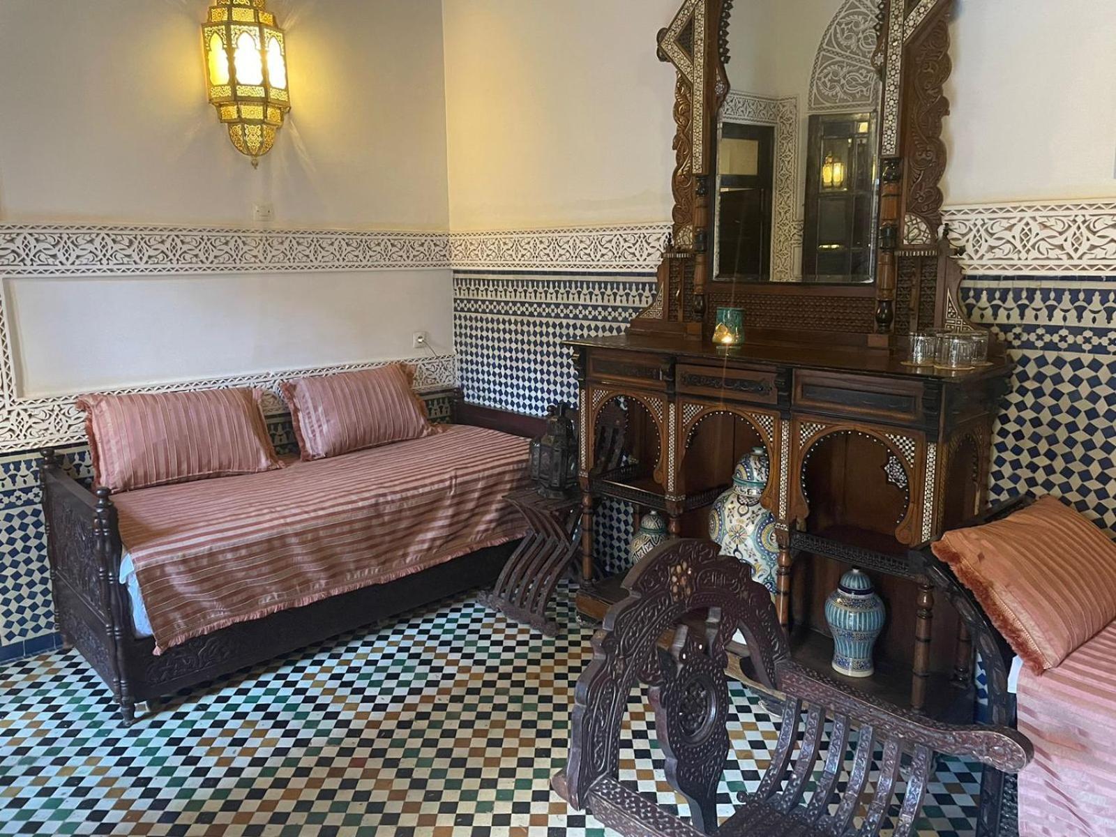 Riad Fes Baraka ภายนอก รูปภาพ